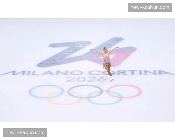 马德琳希扎斯带伤参赛 加拿大花滑队学业伤病平衡